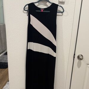 Vince Camuto Black and Cream Maxi Dress